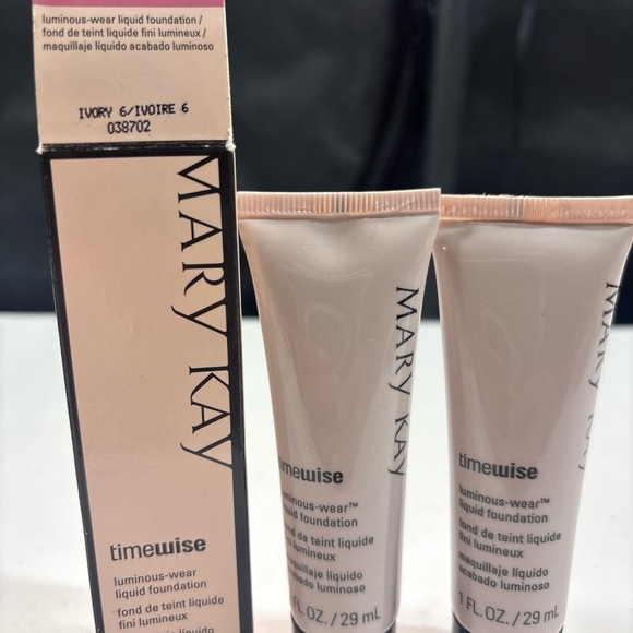 Mary Kay Other - 2 MaryKay TimeWise Luminous Wear Liquid Foundation Ivory6 038702 Normal Dry Skin